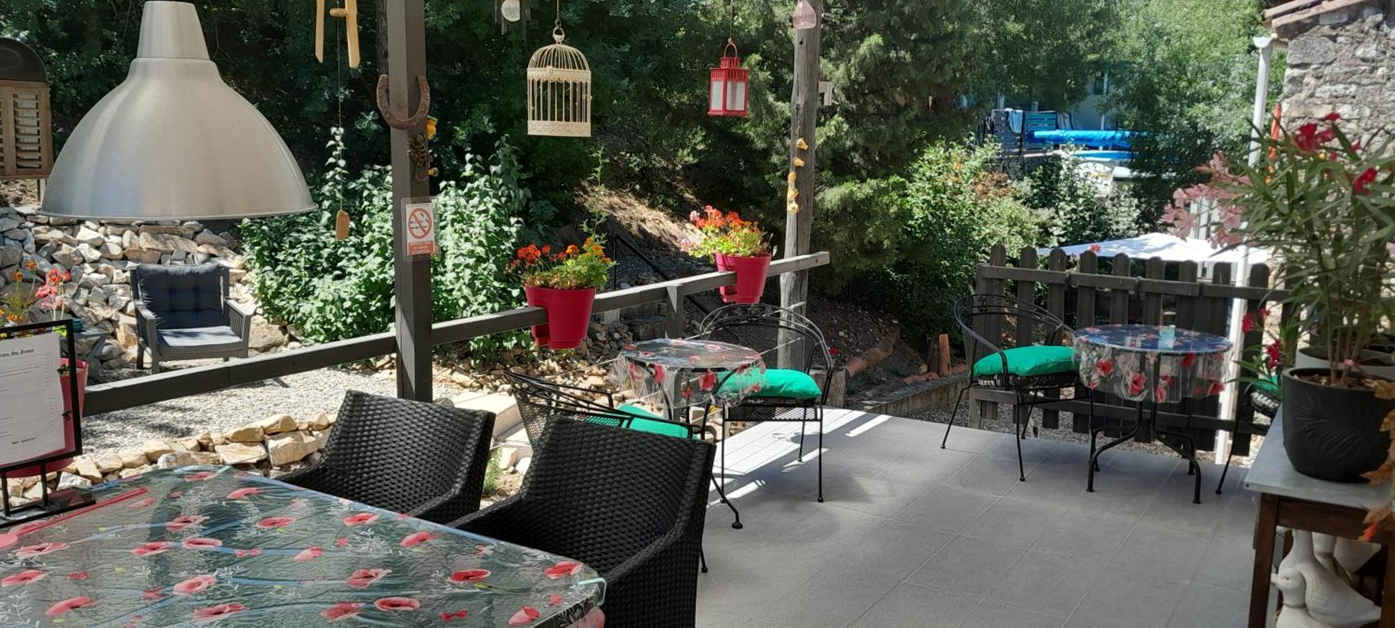 Sur La Bonnefooi Panzió Prades-sur-Vernazobre Kültér fotó